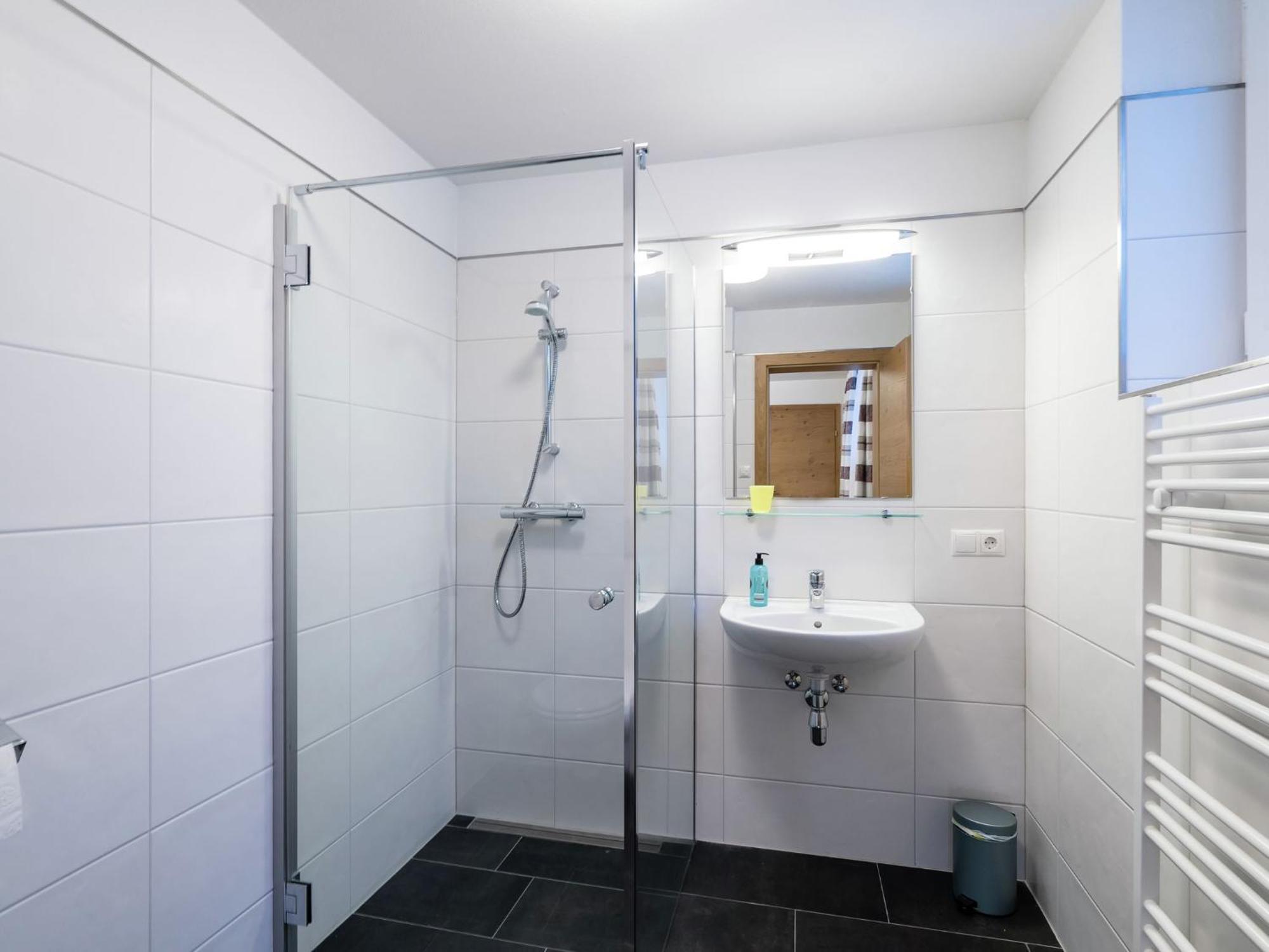 Modern Holiday Home In Leogang With Private Sauna Luaran gambar