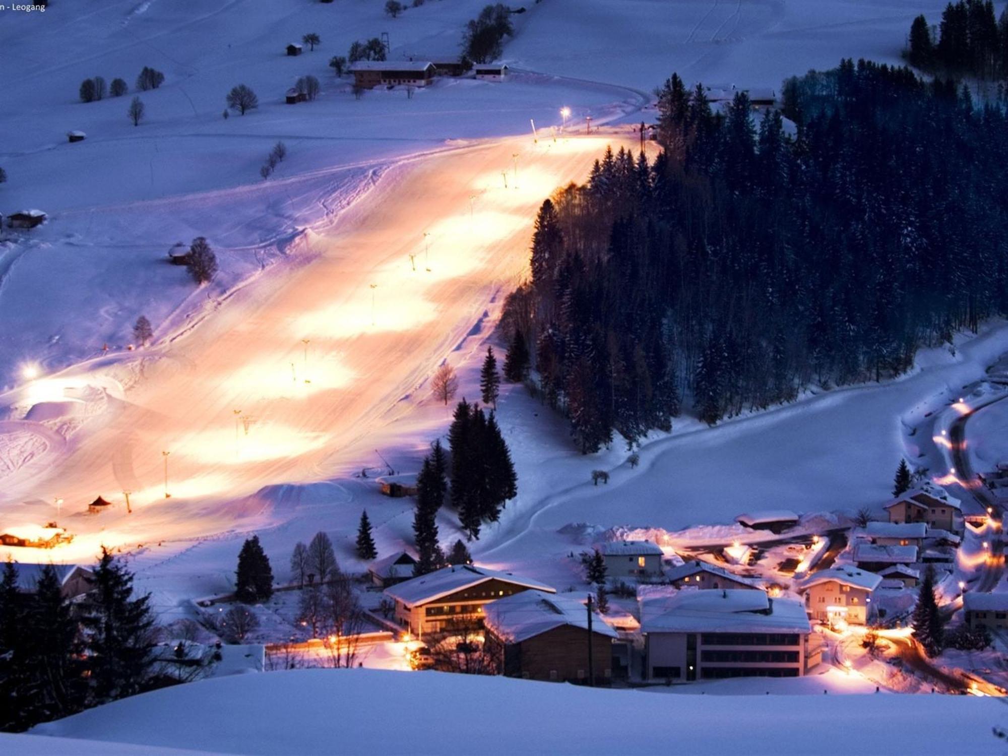 Modern Holiday Home In Leogang With Private Sauna Luaran gambar